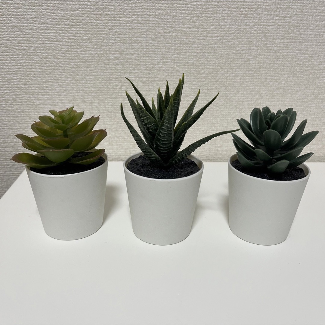 IKEA(イケア)のIKEA FEJKA フェイカ 人工観葉植物 鉢カバー付き6 cm 3 ピース インテリア/住まい/日用品のインテリア小物(置物)の商品写真