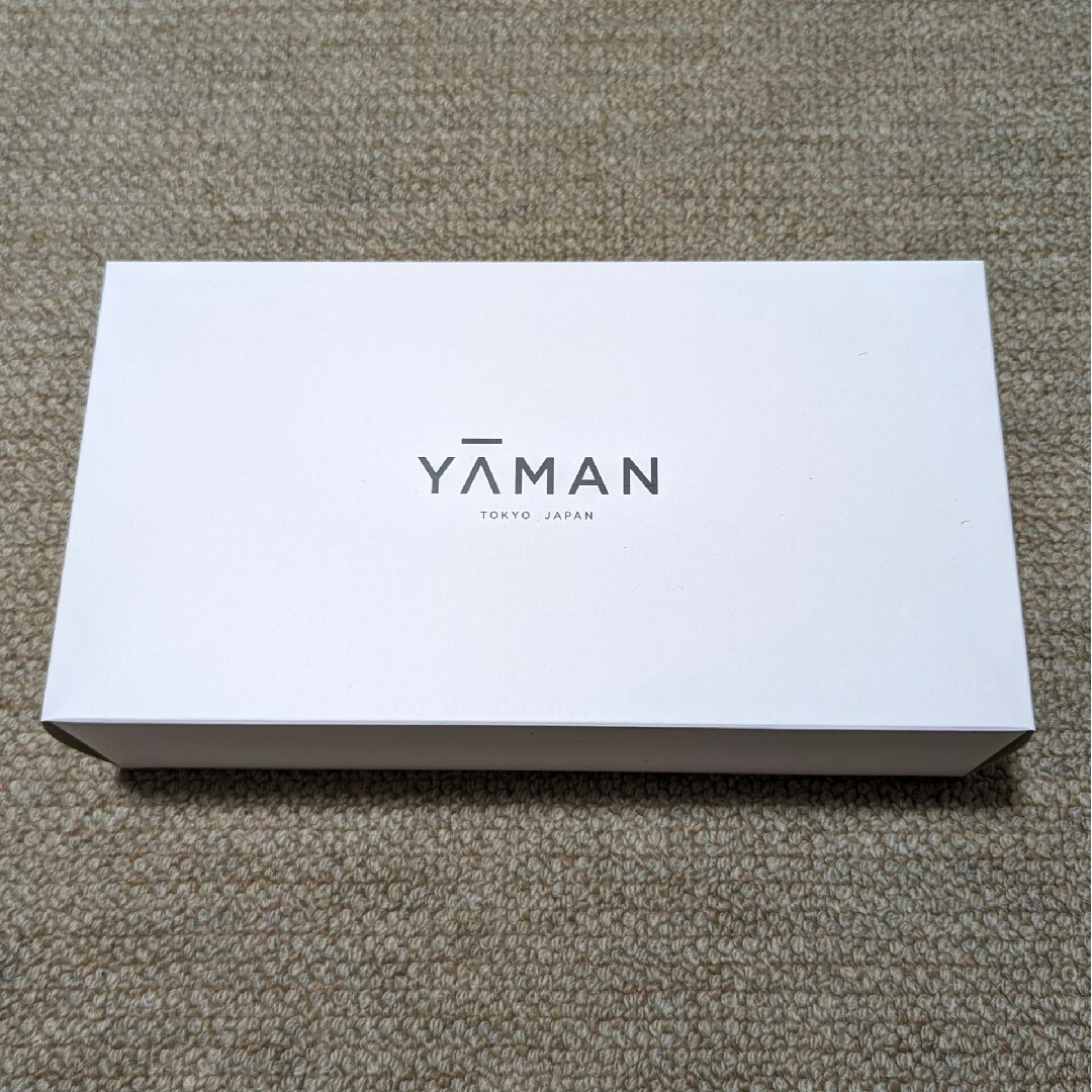 YA-MAN(ヤーマン)のヤーマン 超音波 アイロン トリートメント シャインプロ HC21 グレージュ スマホ/家電/カメラの美容/健康(ヘアアイロン)の商品写真