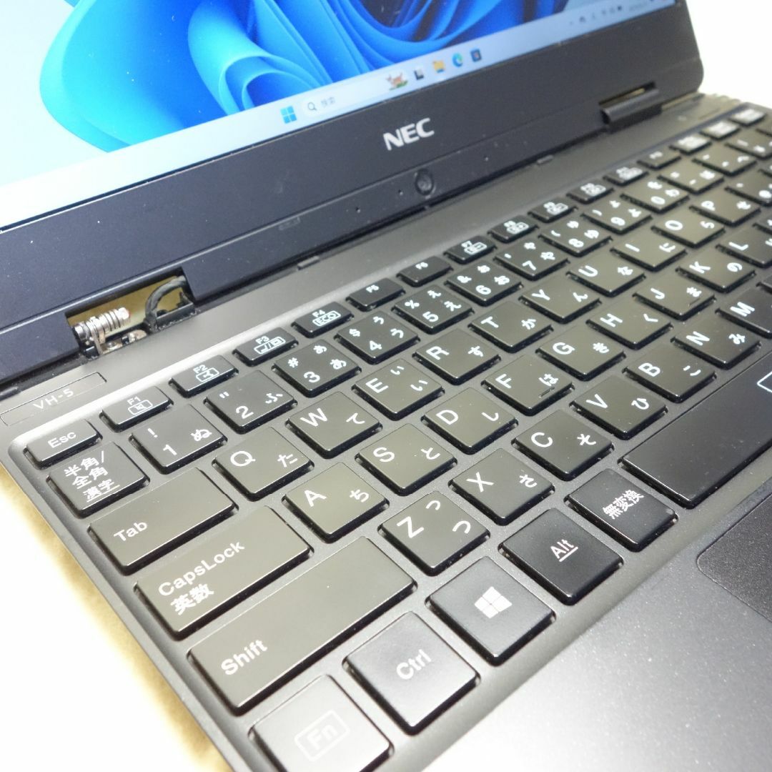 NEC(エヌイーシー)のVersaPro VKT13◆Core i5-8200Y/512G/8G/軽量 スマホ/家電/カメラのPC/タブレット(ノートPC)の商品写真