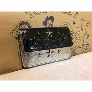 ジミーチュウ(JIMMY CHOO)の【美品】JIMMY CHOO ジミーチュウ コンパクトウォレット 三つ折り財布(財布)