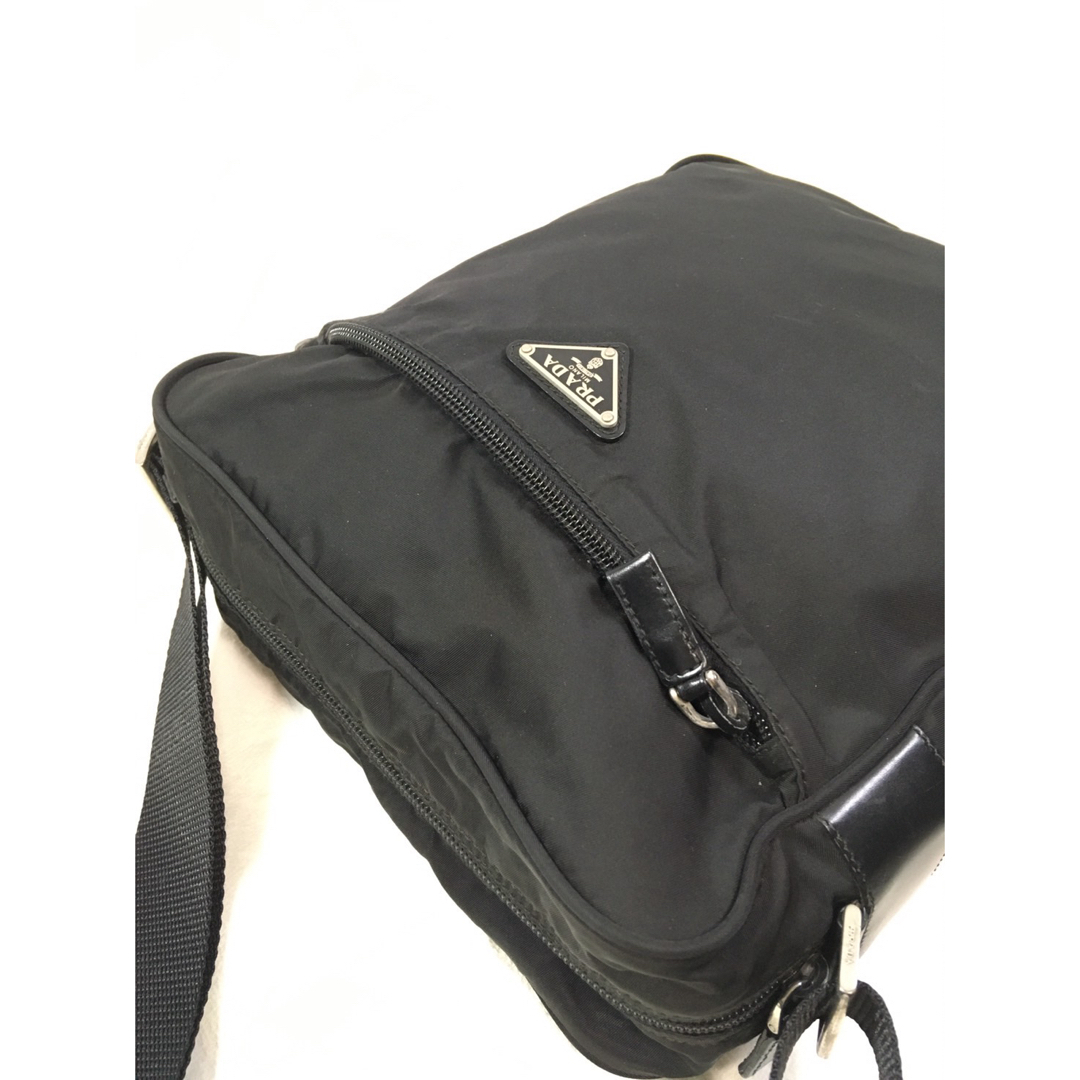 PRADA(プラダ)の美品　プラダ　ナイロン　ショルダーバッグ レディースのバッグ(ショルダーバッグ)の商品写真