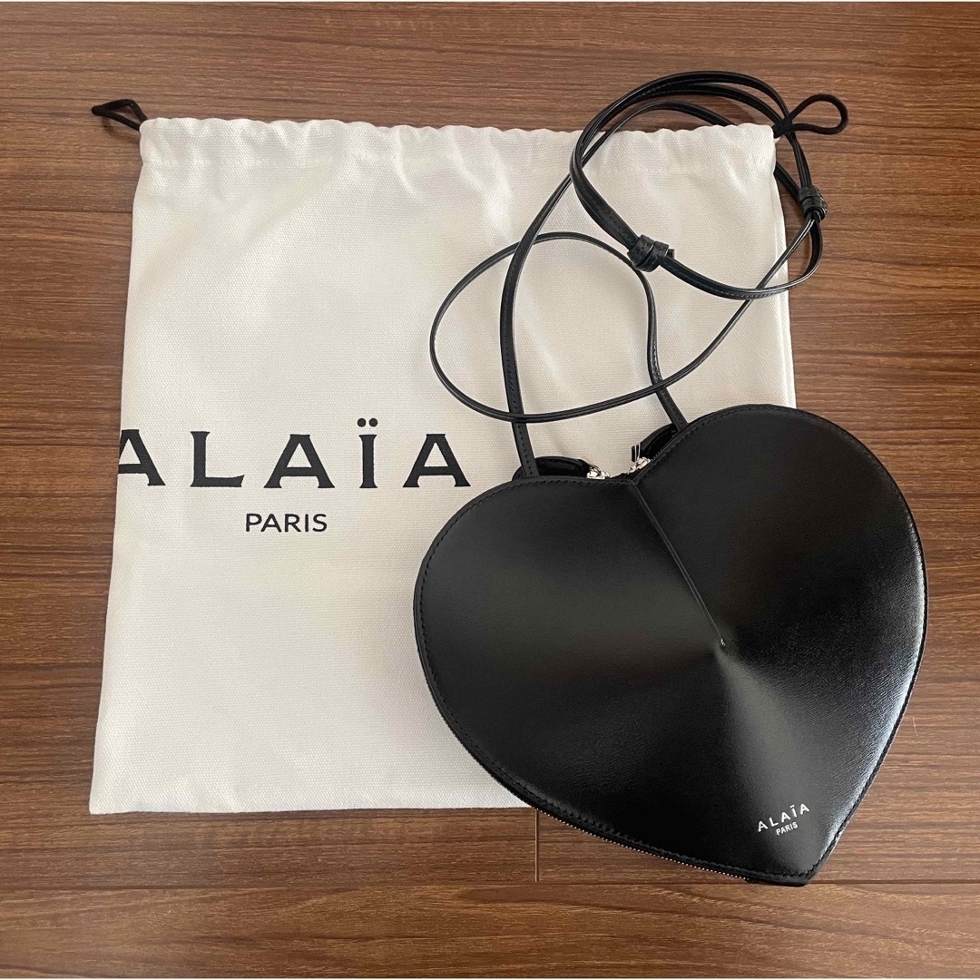 Drawer(ドゥロワー)の新品！alaia heart bag アライヤ ハートバック レディースのバッグ(ショルダーバッグ)の商品写真