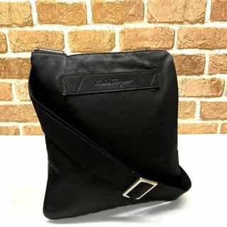 Ferragamo - 美品！Ferragamo ショルダーバッグ 5776