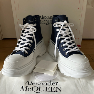アレキサンダーマックイーン(Alexander McQueen)の[未使用] アレキサンダーマックイーン　スニーカー　ブーツ　大人気 イタリア製(ブーツ)