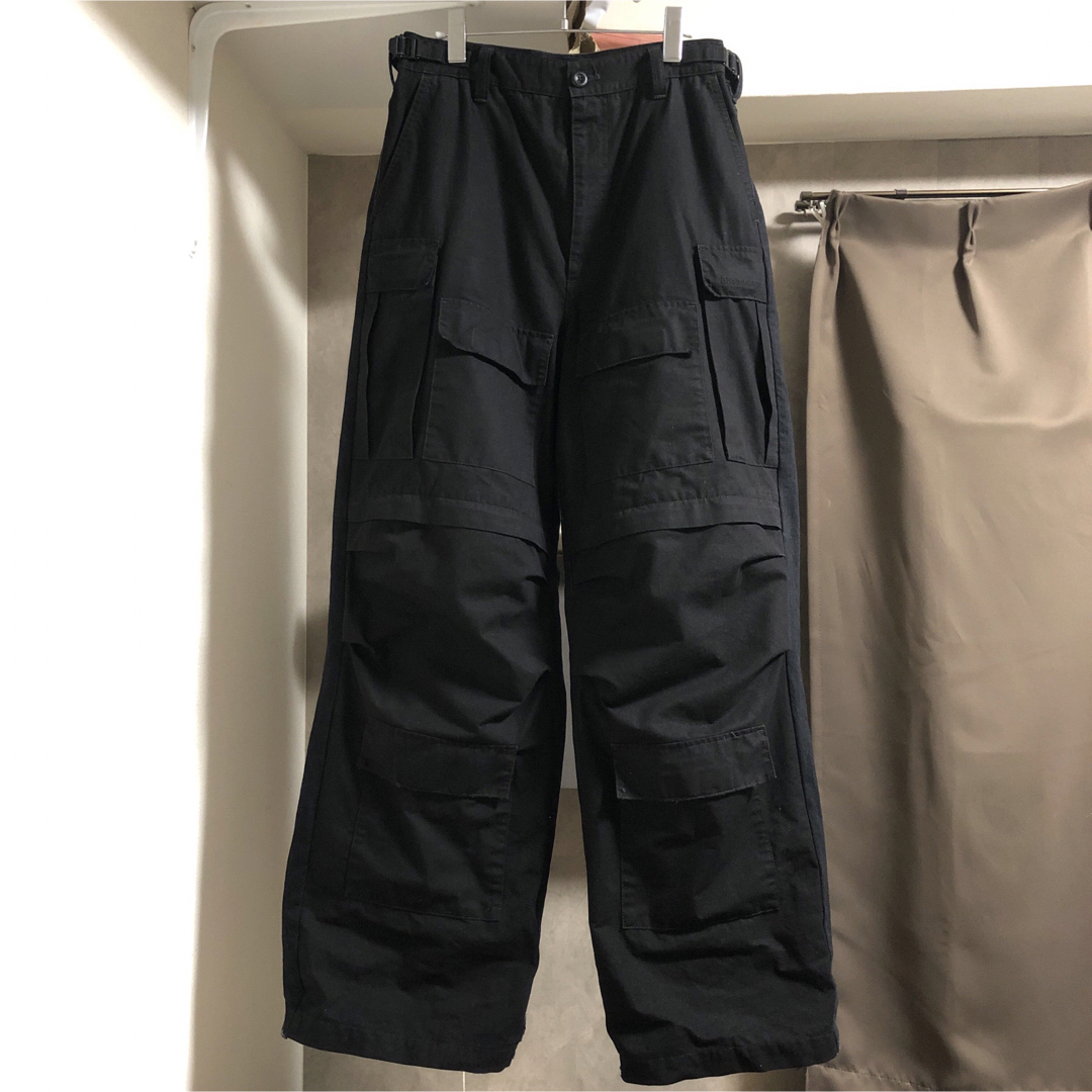 Balenciaga(バレンシアガ)の売り切り価格 balenciaga cargo pants メンズのパンツ(ワークパンツ/カーゴパンツ)の商品写真