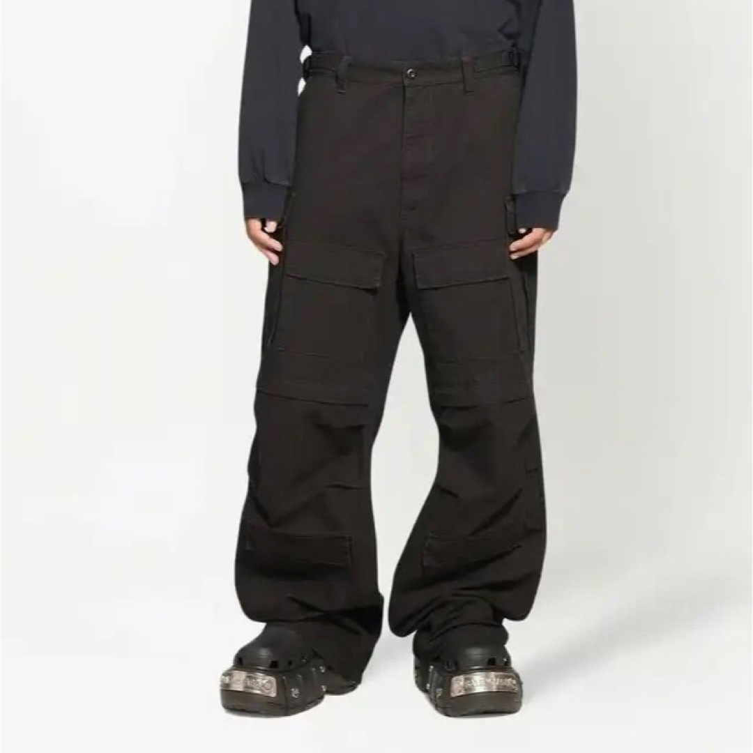 Balenciaga(バレンシアガ)の売り切り価格 balenciaga cargo pants メンズのパンツ(ワークパンツ/カーゴパンツ)の商品写真