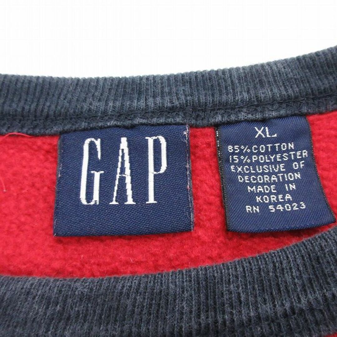 GAP(ギャップ)の古着 ギャップ GAP 長袖 スウェット キッズ ボーイズ 子供服 00年代 00s 1 フロッキープリント クルーネック 赤他 レッド 24feb06 キッズ/ベビー/マタニティのベビー服(~85cm)(シャツ/カットソー)の商品写真