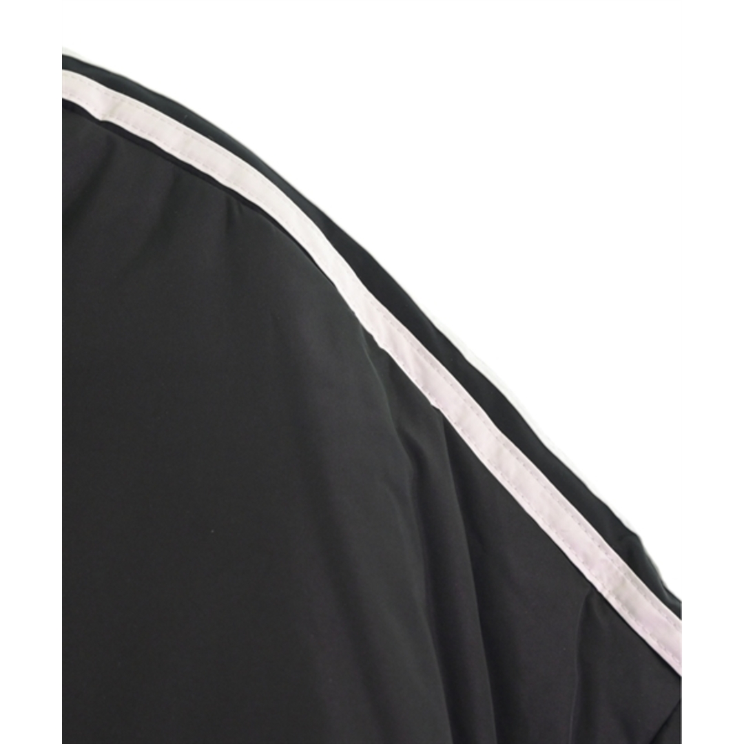 Balenciaga(バレンシアガ)のBALENCIAGA ダウンジャケット/ダウンベスト 40(M位) 黒 【古着】【中古】 レディースのジャケット/アウター(ダウンジャケット)の商品写真