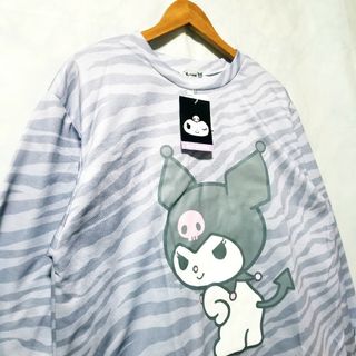 サンリオ(サンリオ)の新品　サンリオ　クロミちゃん　トレーナー　パープル　M～L　KUROMI(トレーナー/スウェット)