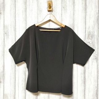 UNIQLO ユニクロ (S)　ドレープタックTブラウス