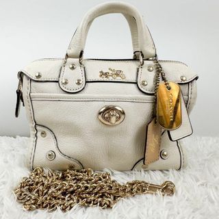 コーチ(COACH)のコーチ　ショルダーバッグ　ハンドバッグ　チェーン　ターンロック　2way  白(ショルダーバッグ)