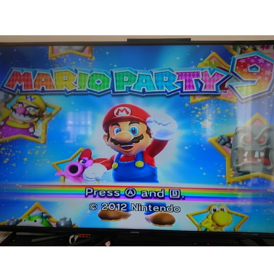 Wii(ウィー)のWii 北米版 スーパー マリオパーティ9 Mario Party 9 エンタメ/ホビーのゲームソフト/ゲーム機本体(家庭用ゲームソフト)の商品写真