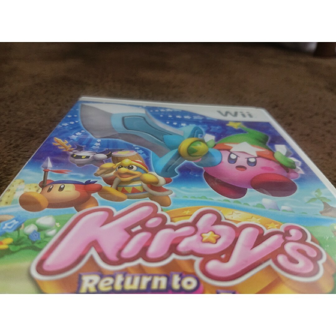 Wii(ウィー)のwii 北米版 星のカービィ Kirby's Return to Dream エンタメ/ホビーのゲームソフト/ゲーム機本体(家庭用ゲームソフト)の商品写真