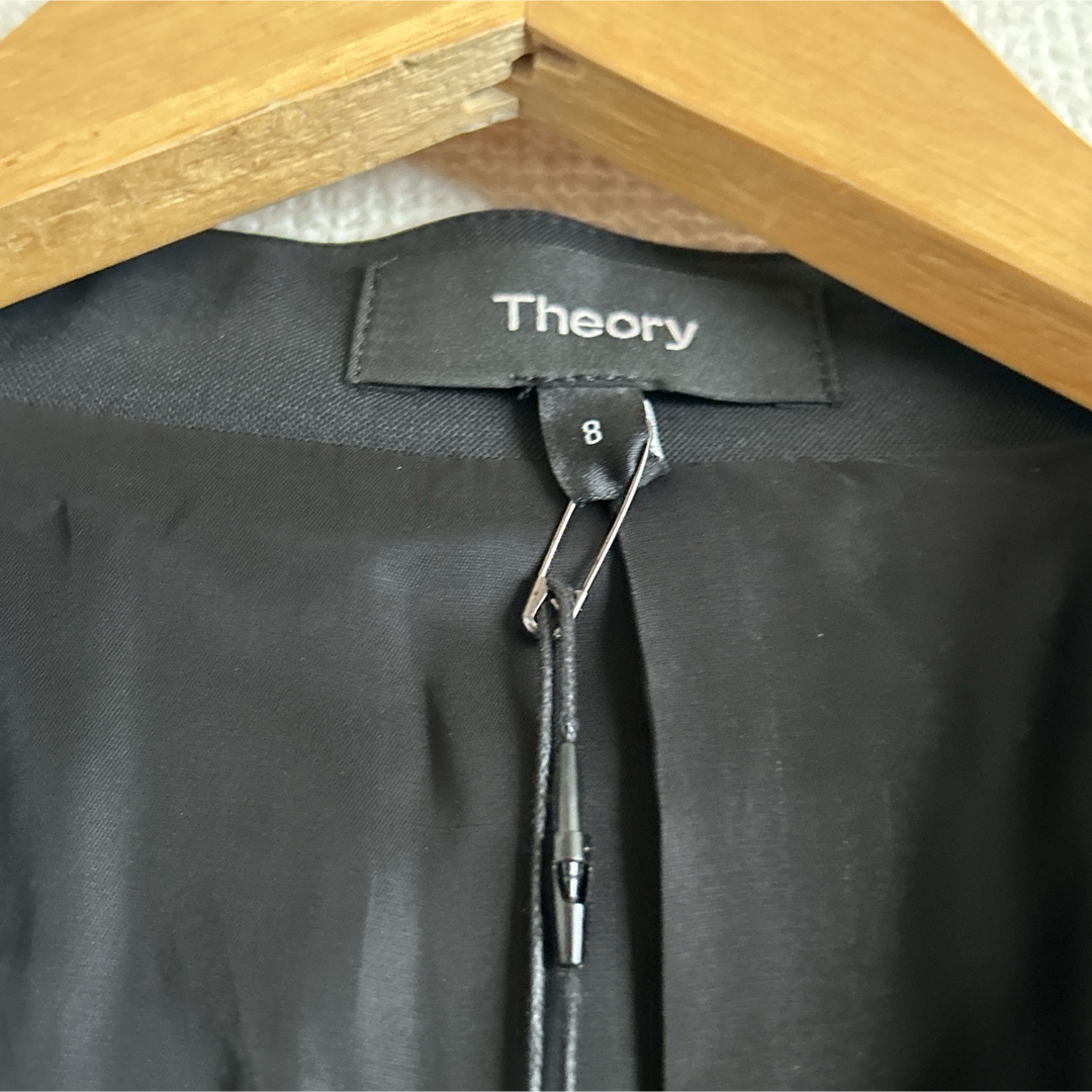 theory(セオリー)の新品　Theory 定番 TAILOR LANAIノーカラージャケットブラック レディースのジャケット/アウター(ノーカラージャケット)の商品写真