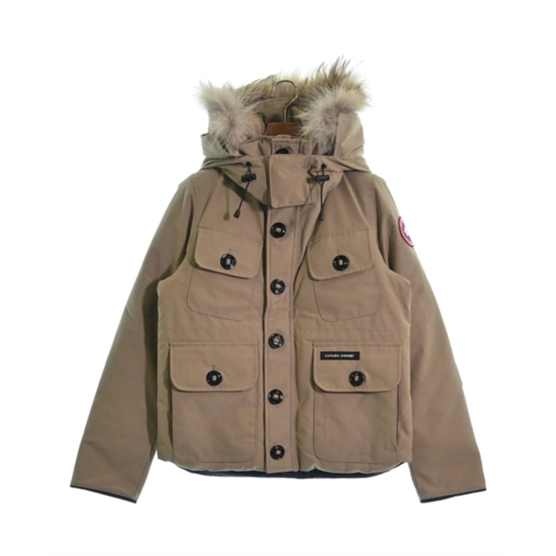 CANADA GOOSE(カナダグース)のCANADA GOOSE ダウンジャケット/ダウンベスト XS ベージュ 【古着】【中古】 レディースのジャケット/アウター(ダウンジャケット)の商品写真