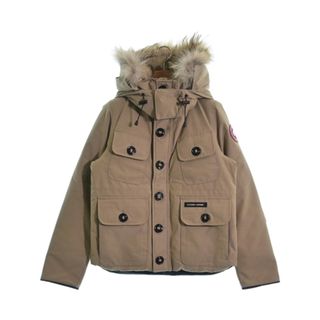 カナダグース(CANADA GOOSE)のCANADA GOOSE ダウンジャケット/ダウンベスト XS ベージュ 【古着】【中古】(ダウンジャケット)