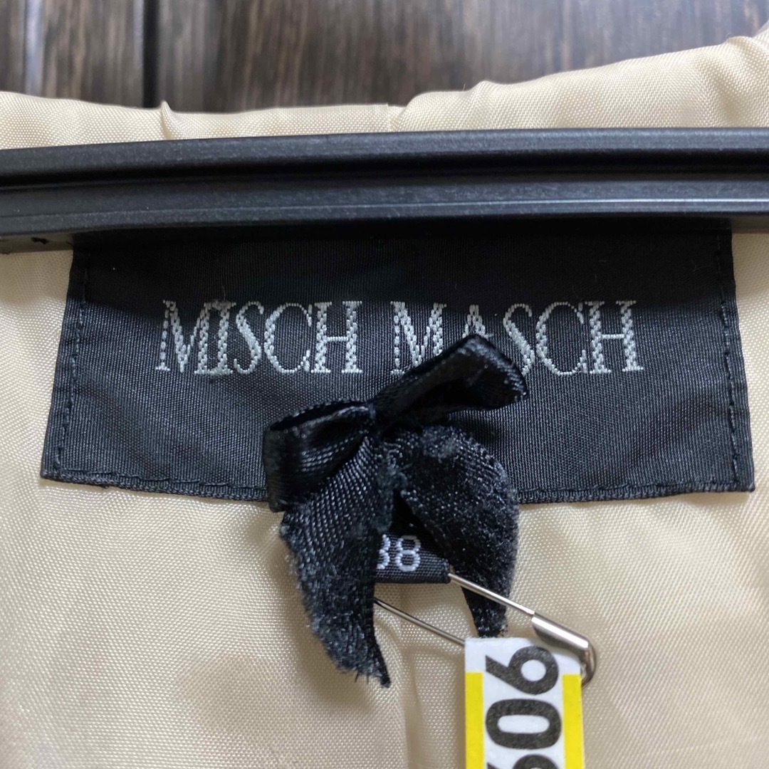 MISCH MASCH(ミッシュマッシュ)のMISCH MASCH ダウンコート　38 レディースのジャケット/アウター(ダウンコート)の商品写真