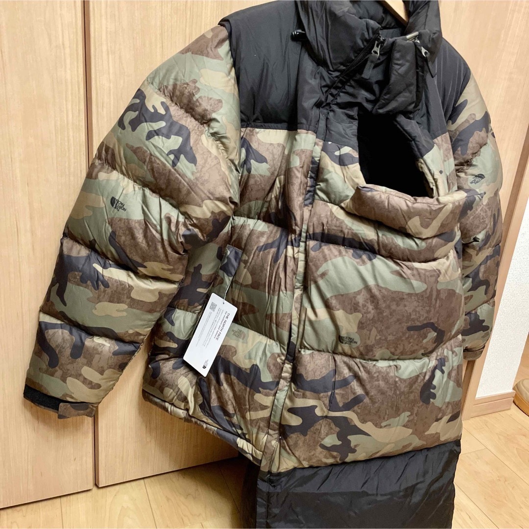 THE NORTH FACE(ザノースフェイス)のTHE NORTH FACE ザ ノース フェイス ヌプシ ダウン ジャケット レディースのジャケット/アウター(ダウンジャケット)の商品写真