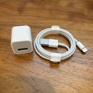 アップル(Apple)の新品アップル　純正充電器(バッテリー/充電器)