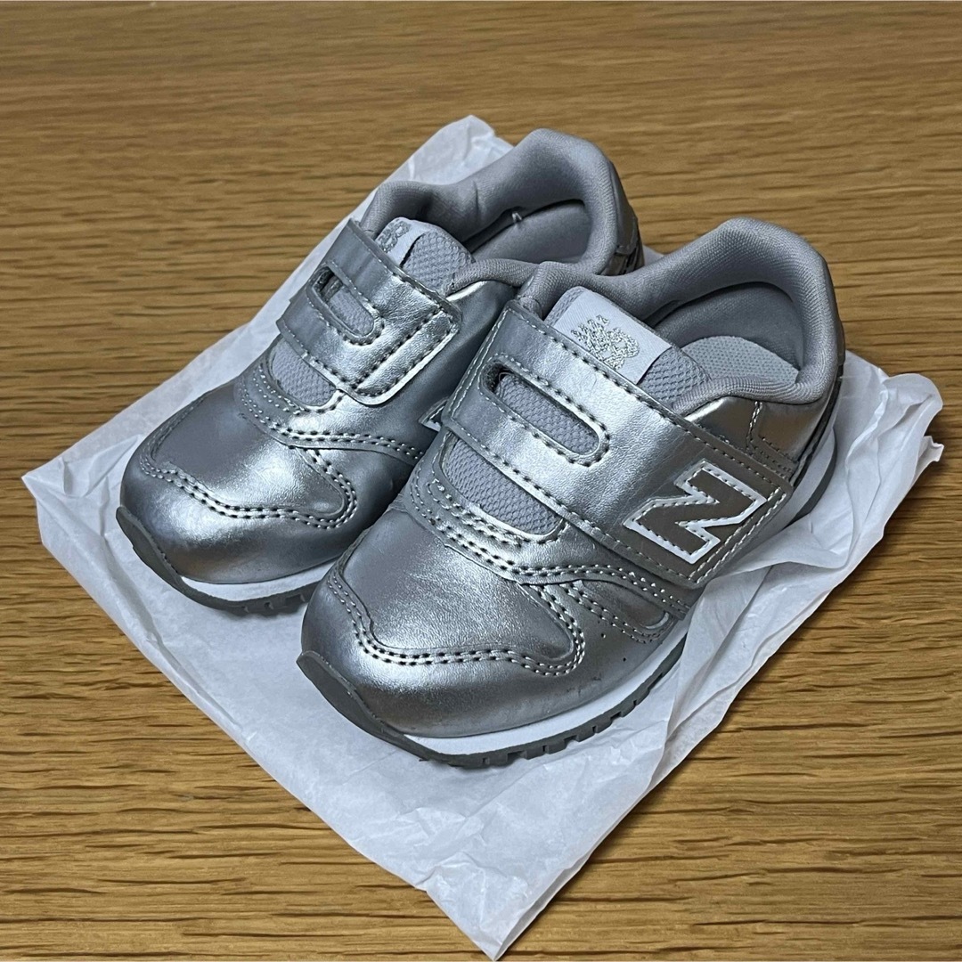 New Balance(ニューバランス)のnew balance スニーカー IZ373 14cm シルバー キッズ/ベビー/マタニティのベビー靴/シューズ(~14cm)(スニーカー)の商品写真