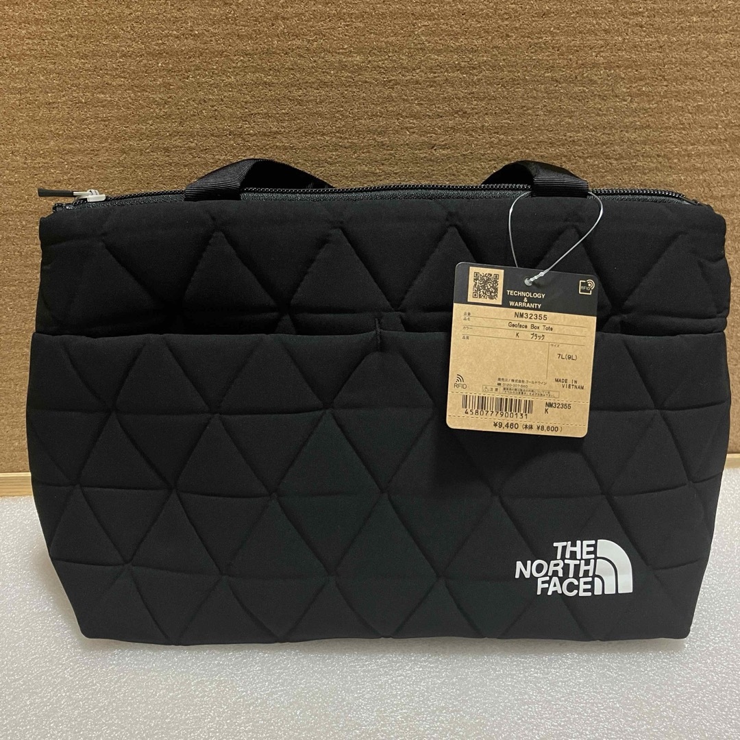 THE NORTH FACE(ザノースフェイス)のノースフェイス　トートバッグ　NM32355 K レディースのバッグ(トートバッグ)の商品写真