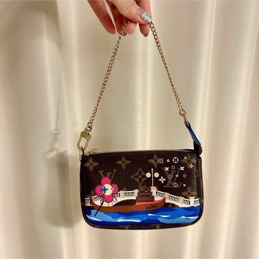 LOUIS VUITTON(ルイヴィトン)のLouis Vuitton ルイヴィトン モノグラム ミニポシェット レディースのバッグ(クラッチバッグ)の商品写真