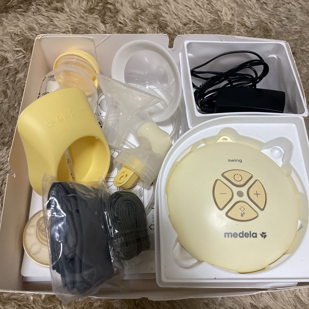 medela(メデラ)のお話中　 キッズ/ベビー/マタニティのマタニティ(その他)の商品写真