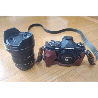 LEICA - ☆【純正】Leica M11 レザーストラップ ブラック☆の通販 by LEICA - ☆【純正】Leica M11 レザーストラップ ブラック☆の通販 by