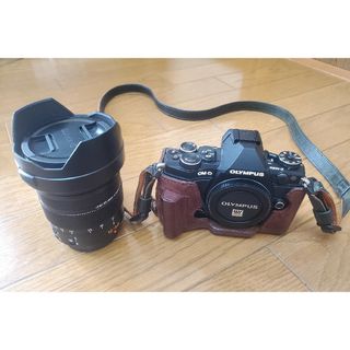 オリンパス(OLYMPUS)のOLYMPUS E-M5MarkⅡ ユリシーズ PORTERセット(ミラーレス一眼)