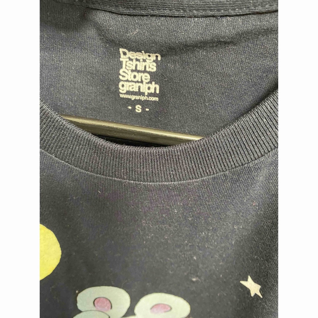 Design Tshirts Store graniph(グラニフ)のグラニフ　Tシャツ　絵本　ねむいねむいねずみ　ねずみ　子ども　ママ　キャラクター メンズのトップス(Tシャツ/カットソー(半袖/袖なし))の商品写真