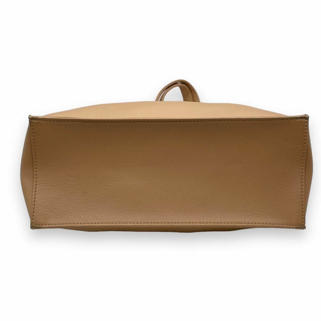 ATAO(アタオ)の美品　ATAO アタオ　肩掛け　s35 ココット　茶色　トートバッグ　レザー レディースのバッグ(トートバッグ)の商品写真