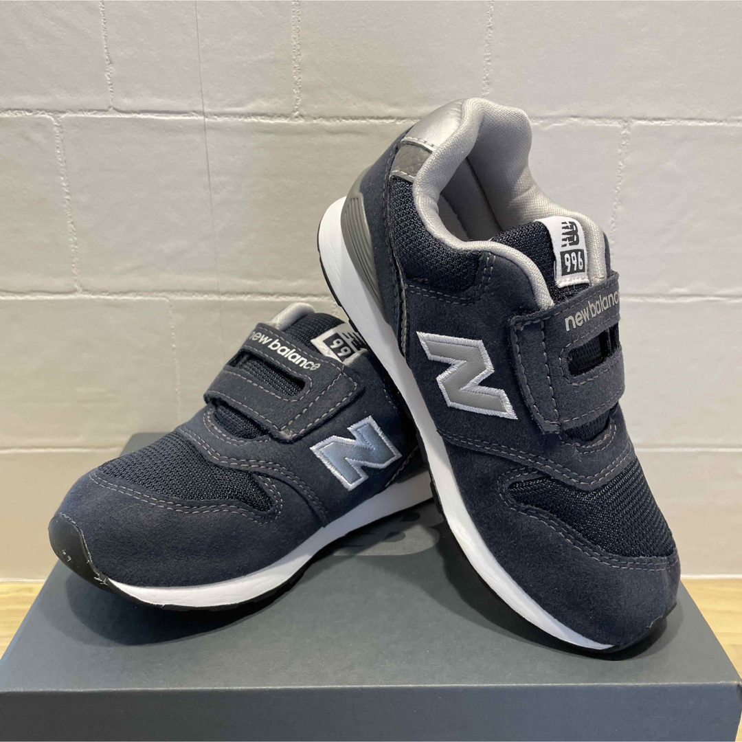 996（New Balance）(キュウキュウロク)のニューバランス　996 16.5センチ　 キッズ/ベビー/マタニティのキッズ靴/シューズ(15cm~)(スニーカー)の商品写真