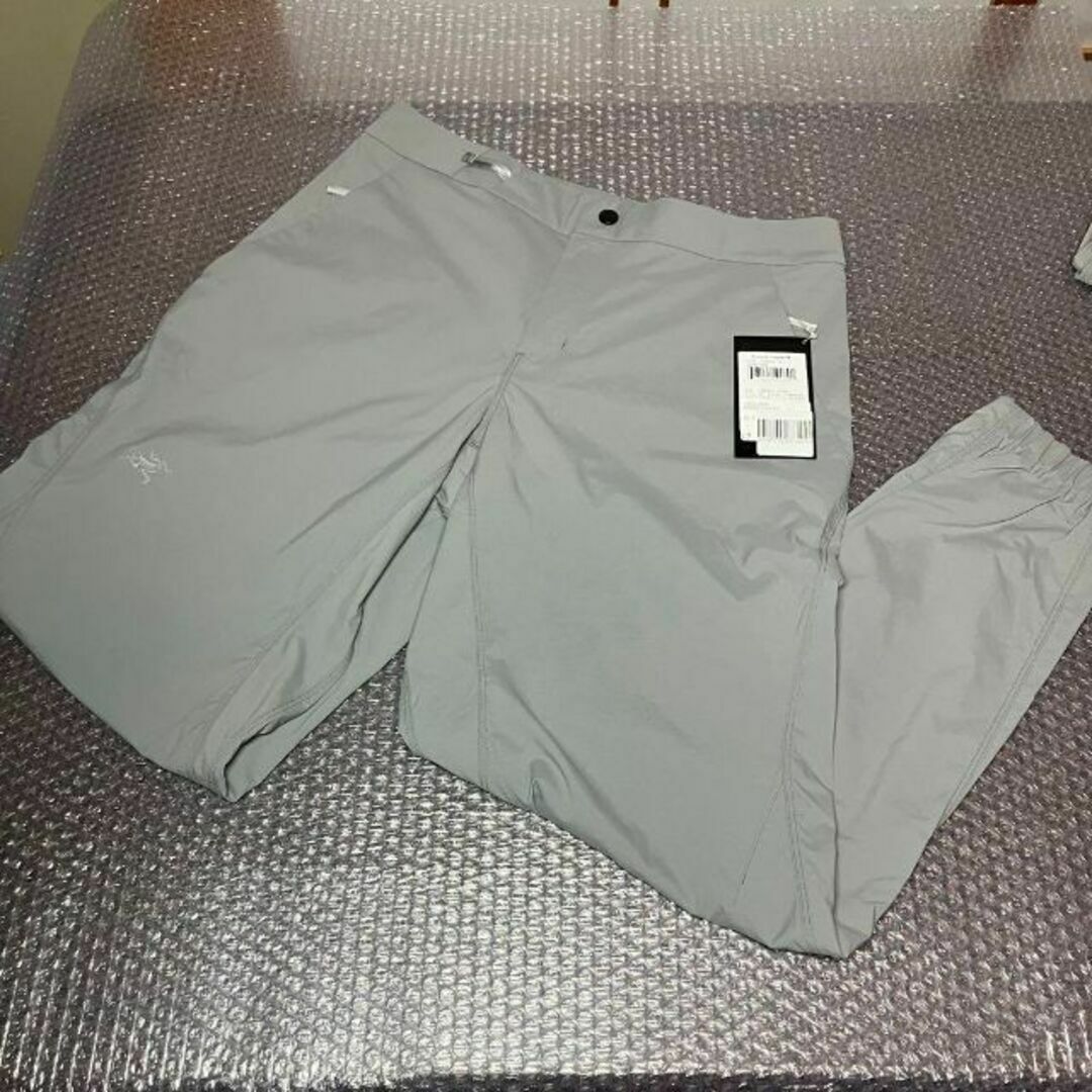 ARC'TERYX - 新品未使用 アークテリクス アクロープル ジョガー ARC'TERYX - 新品未使用 アークテリクス アクロープル ジョガー