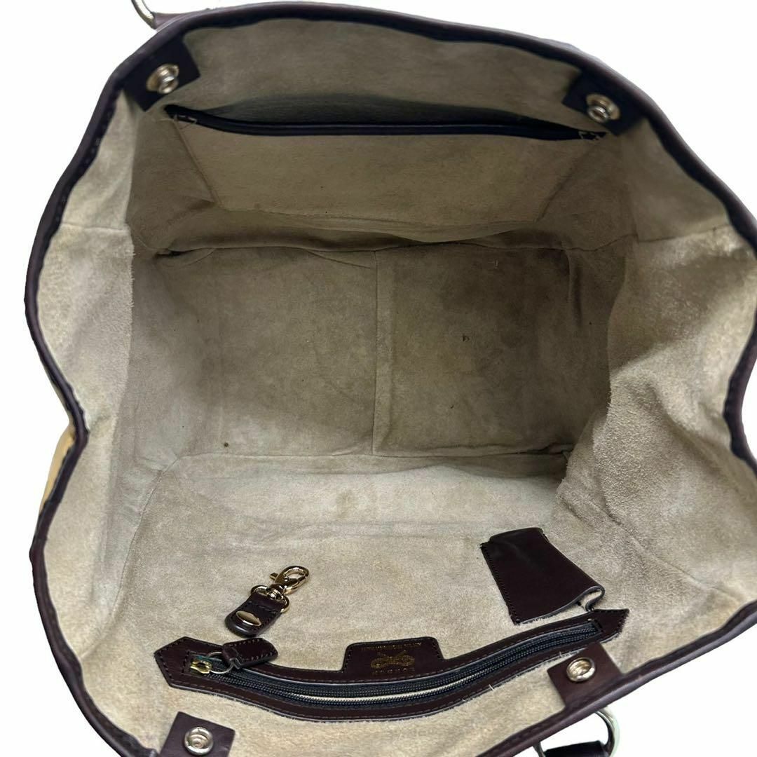 ANYA HINDMARCH(アニヤハインドマーチ)のアニヤハインドマーチ　s58 ラビット　プリント　トートバッグ　ナイロン レディースのバッグ(トートバッグ)の商品写真