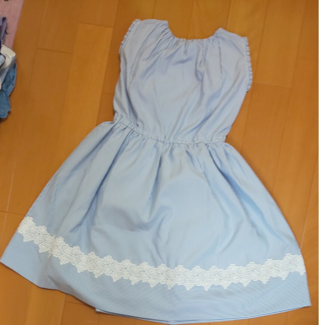 mezzo piano(メゾピアノ)のメゾピアノ 140 ストライプレースワンピ キッズ/ベビー/マタニティのキッズ服女の子用(90cm~)(ワンピース)の商品写真