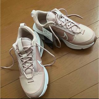 ナイキ(NIKE)のスニーカー(スニーカー)