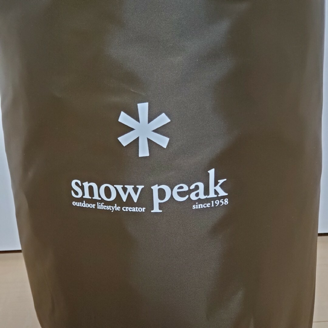 Snow Peak(スノーピーク)の希少 廃番 Snow Peak ランドステーション 4人用 雪峰祭 2021 スポーツ/アウトドアのアウトドア(テント/タープ)の商品写真