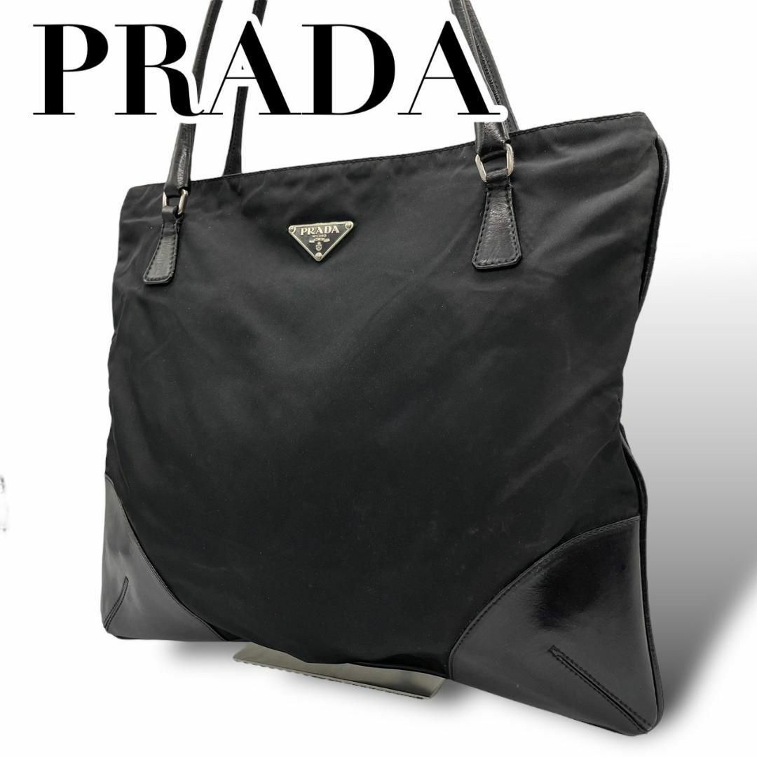 PRADA(プラダ)の良品　PRADA プラダ　D4 ナイロン　トートバッグ　黒　肩掛け　三角プレート レディースのバッグ(トートバッグ)の商品写真