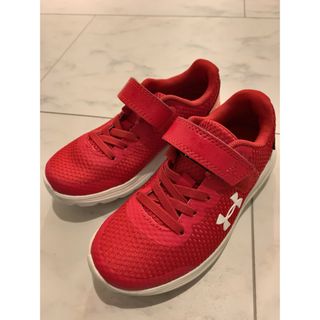 アンダーアーマー(UNDER ARMOUR)のアンダーアーマー　18cm スニーカー(スニーカー)