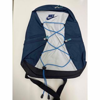 ナイキ(NIKE)のナイキ　キッズ　リュック　ネイビー　サンプル品？(リュックサック)