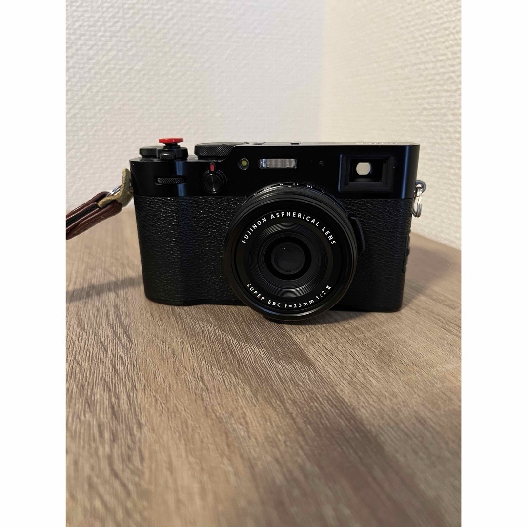 富士フイルム(フジフイルム)のfujifilm x100v 中古品　状態良い スマホ/家電/カメラのカメラ(コンパクトデジタルカメラ)の商品写真