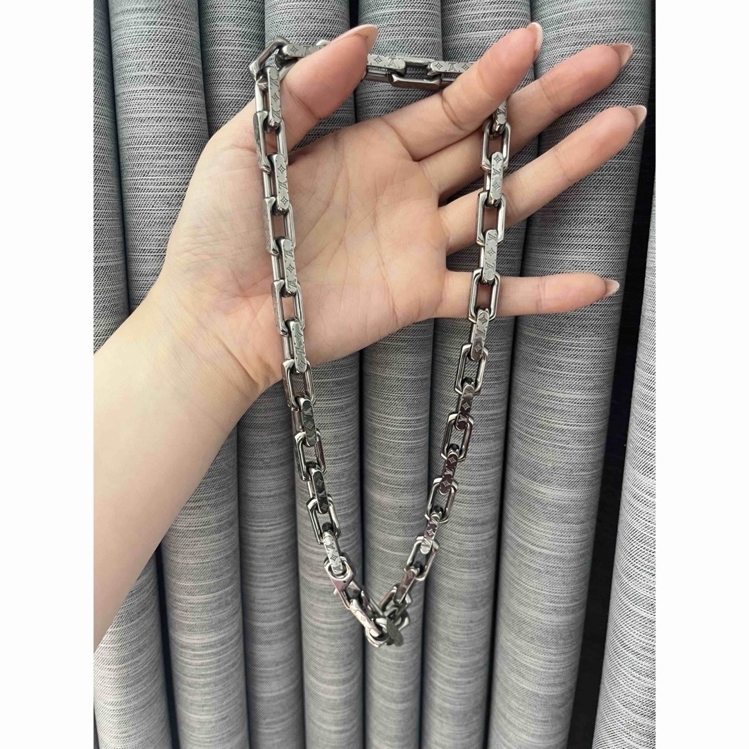 LOUIS VUITTON - ヴィトン ネックレス メンズの通販 by 引越 LOUIS VUITTON - ヴィトン ネックレス メンズの通販 by 引越
