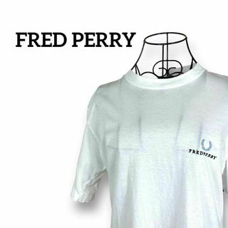 フレッドペリー(FRED PERRY)のフレッドペリーFREDPERRY Tシャツ　ロゴ刺繍　ホワイト　白　カットソー(Tシャツ/カットソー(半袖/袖なし))