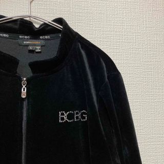 ビーシービージーマックスアズリア(BCBGMAXAZRIA)のBCBGMAXAZRIA レディース☆ベロア　パーカー　L(パーカー)