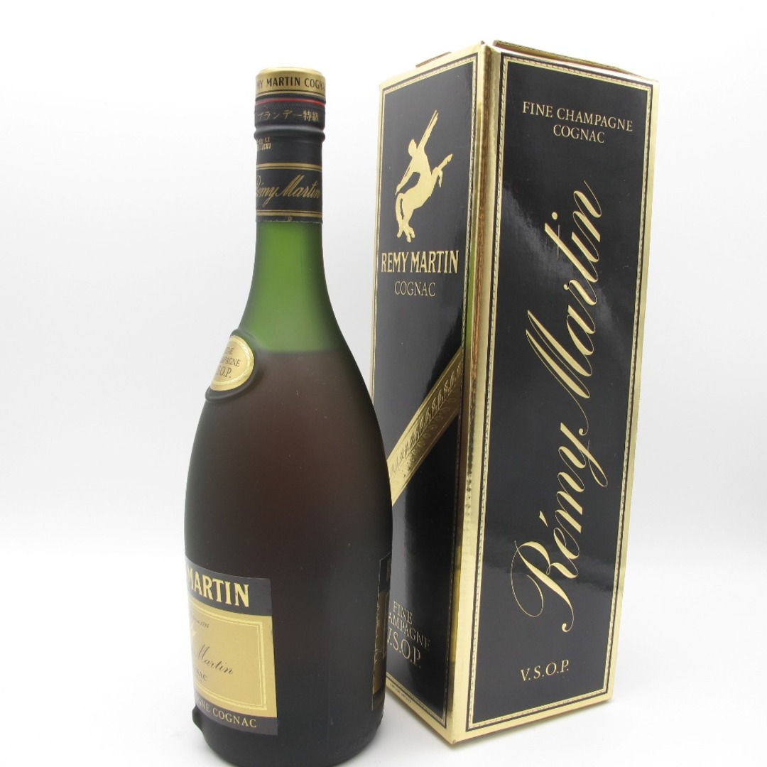 レミーマルタン(レミーマルタン)のREMY MARTIN (レミーマルタン) ブランデー VSOP KOGNAC コニャック ブランデー特級 日本向正規輸出品ラベル 金ラベル 700ml 40% 洋酒 古酒 未開栓 食品/飲料/酒の酒(ブランデー)の商品写真