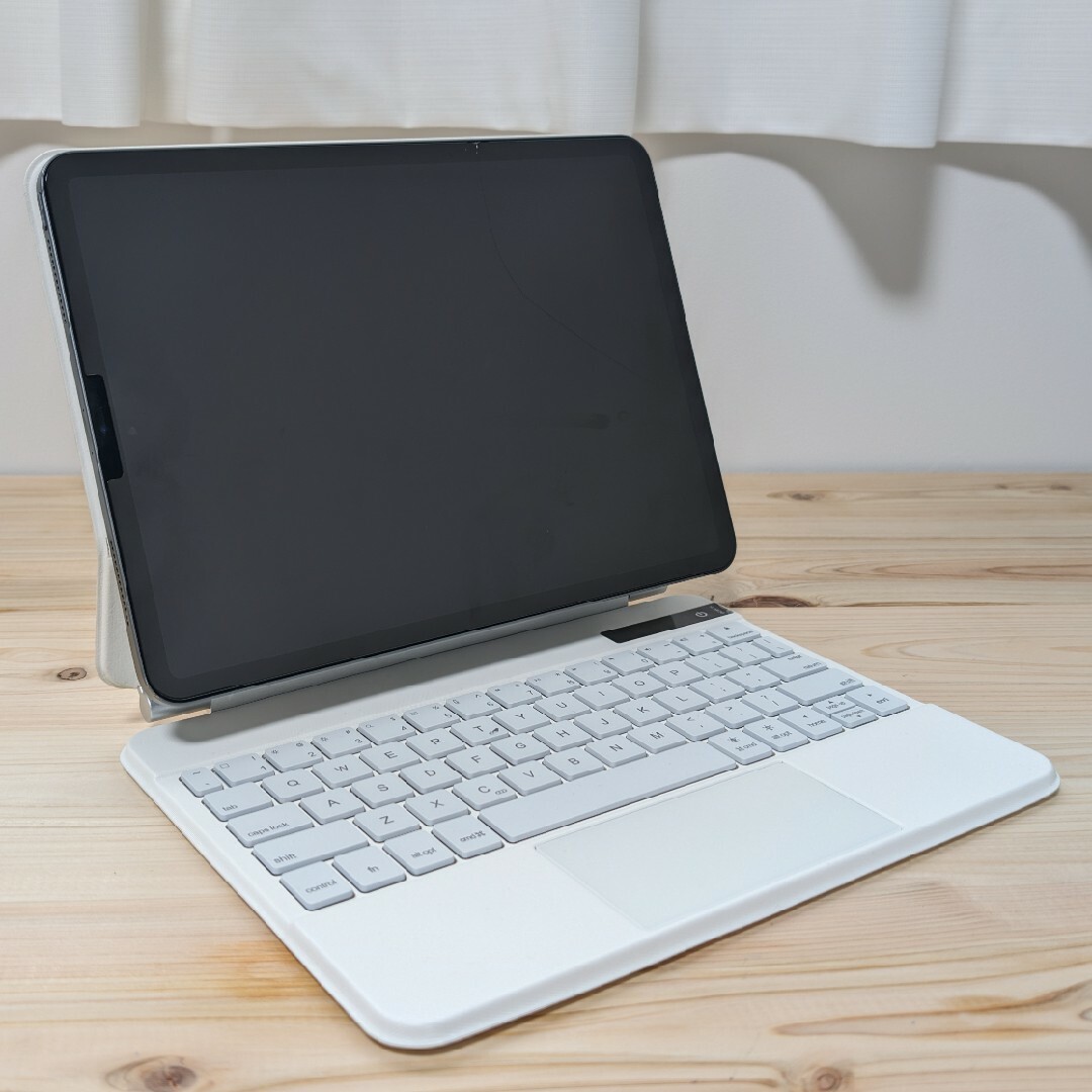 iPad(アイパッド)のiPad　Magickeyboard（社外品） スマホ/家電/カメラのスマホアクセサリー(iPadケース)の商品写真