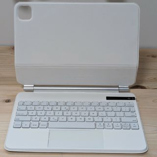 アイパッド(iPad)のiPad　Magickeyboard（社外品）(iPadケース)