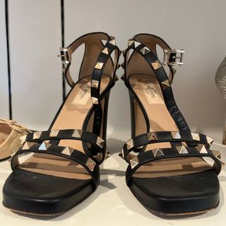 ヴァレンティノ(VALENTINO)のVALENTINO サンダル　23.5(サンダル)