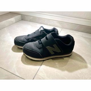 ニューバランス(New Balance)の子供用スニーカー(ニューバランス　21.5cm)(スニーカー)