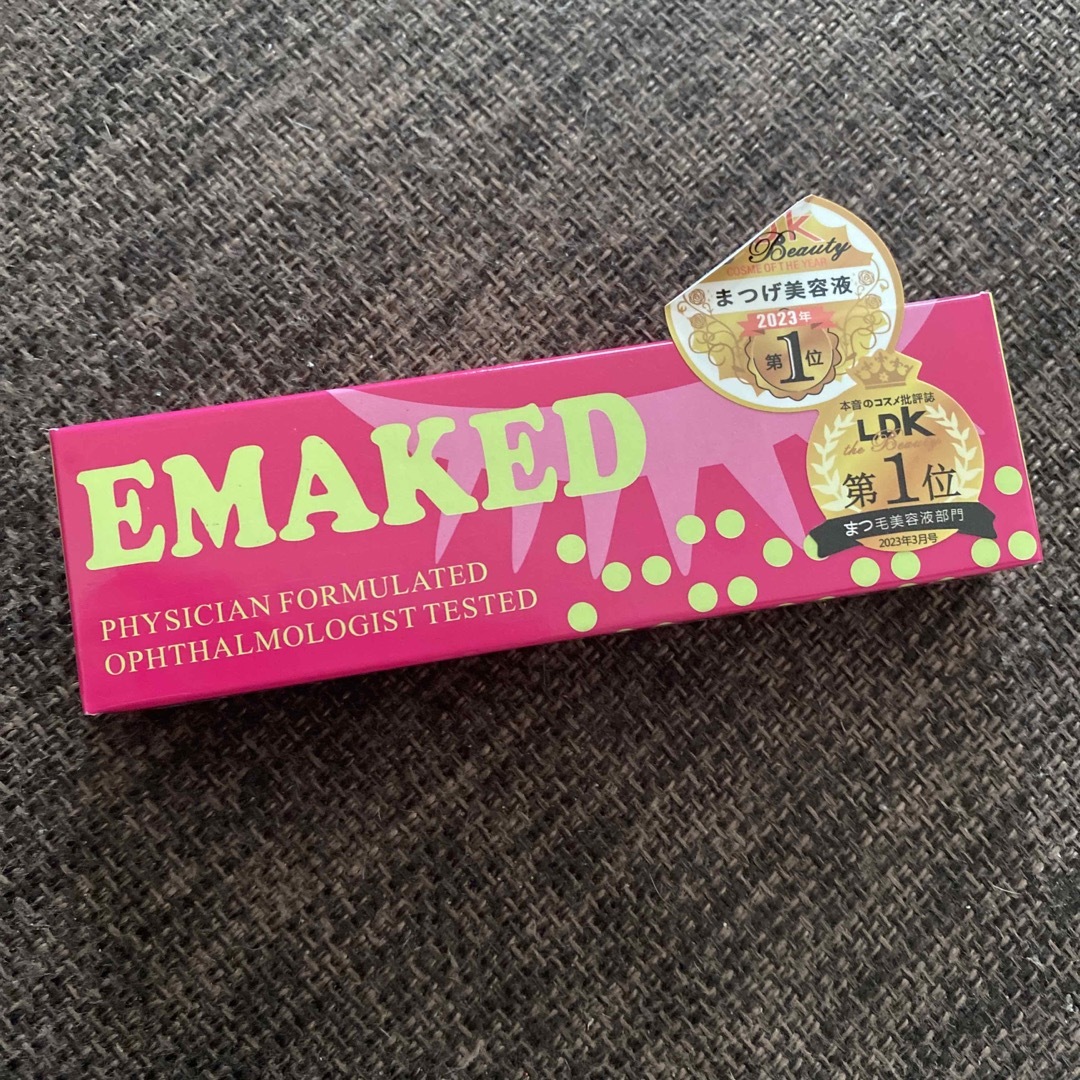 EMAKED(エマーキット)の新品未開封　EMAKED エマーキット コスメ/美容のスキンケア/基礎化粧品(まつ毛美容液)の商品写真